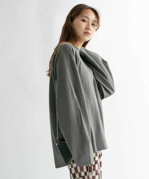 KBF（ケイビーエフ）の「ドルマンBIGロンTシャツ（Tシャツ/カットソー・レディース・チャコールグレー/アイボリー/ピンク・ONE）」の18枚目の写真