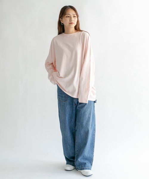 KBF（ケイビーエフ）の「ドルマンBIGロンTシャツ（Tシャツ/カットソー・レディース・チャコールグレー/アイボリー/ピンク・ONE）」の16枚目の写真