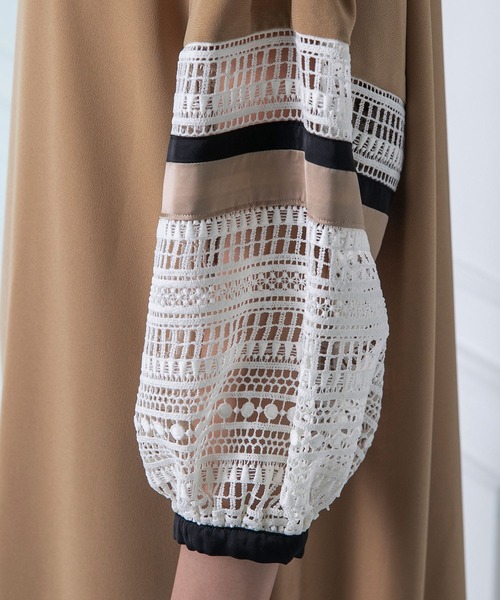 form forma（フォルムフォルマ）の「【WEB限定】≪着回し力抜群♪≫袖レース×サテンアクセントワンピース（ドレス・レディース・ベージュ/ネイビー・9号/13号）」の19枚目の写真