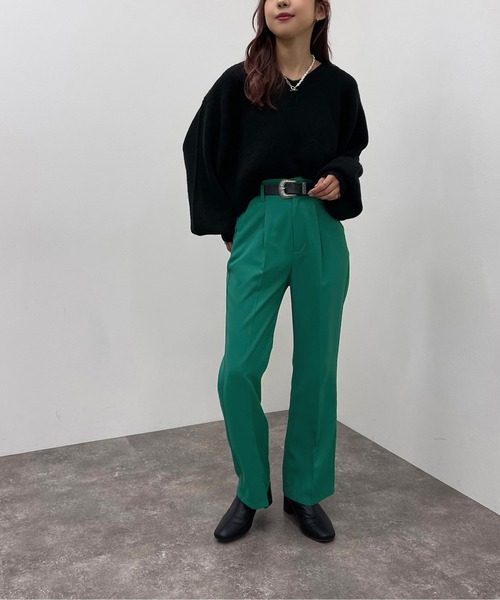 apres jour mignon（アプレジュールミニョン）の「ショートＶネックモチモチニットプルオーバー【ZOZOTOWN限定アイテム】（ニット/セーター・レディース・パープル/グリーン/ブルー/グリーン系その他3/ブルー系その他2/マスタード/レッド/ブラック/オレンジ系その他/アイボリー・X-LARGE/フリー）」の19枚目の写真