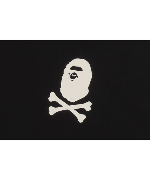 A BATHING APE(アベイシングエイプ)の「【PIRATE STORE EXCLUSIVE】SMALL APE CROSSBONE TEE M(Tシャツ/カットソー・メンズ・ホワイト/ブラック・SMALL/MEDIUM/LARGE/X-LARGE/XX-LARGE)」の7枚目の写真