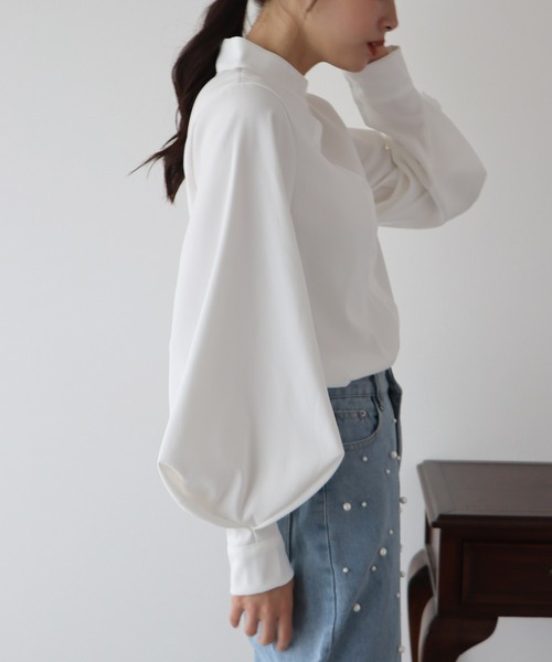 BLUEEAST(ブルーイースト)の「《新柄追加》スタンドカラーボリュームスリーブシャツ(シャツ/ブラウス・レディース・ブラック/ベージュ/オフホワイト/ブルー/ブラウン/ピンク/ブラウン系・MEDIUM)」の16枚目の写真