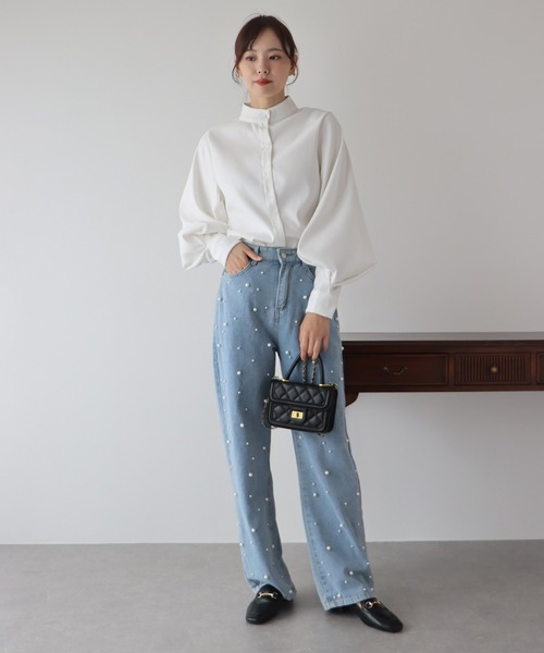 BLUEEAST(ブルーイースト)の「《新柄追加》スタンドカラーボリュームスリーブシャツ(シャツ/ブラウス・レディース・ブラック/ベージュ/オフホワイト/ブルー/ブラウン/ピンク/ブラウン系・MEDIUM)」の18枚目の写真