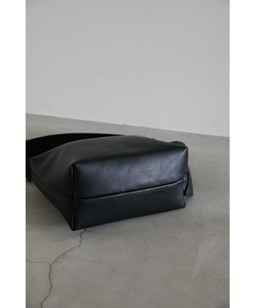 STYLEMIXER(スタイルミキサー)の「スクエアワンハンドルバッグ(ハンドバッグ・レディース・カーキ/ブラック/ブラウン・FREE)」の13枚目の写真