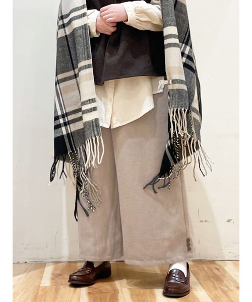 Samansa Mos2(サマンサ モスモス)の「ウールライクカルゼ柄アソートワイドパンツ(その他パンツ・レディース・チャコール/ベージュ/グレー/キナリ・フリ-)」の4枚目の写真