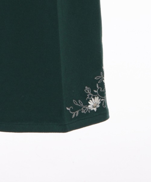 axes femme(アクシーズファム)の「裾刺繍ストレートカットパンツ(その他パンツ・レディース・ダークブラウン/チャコール/ブラック/グリーン・LARGE/MEDIUM)」の11枚目の写真