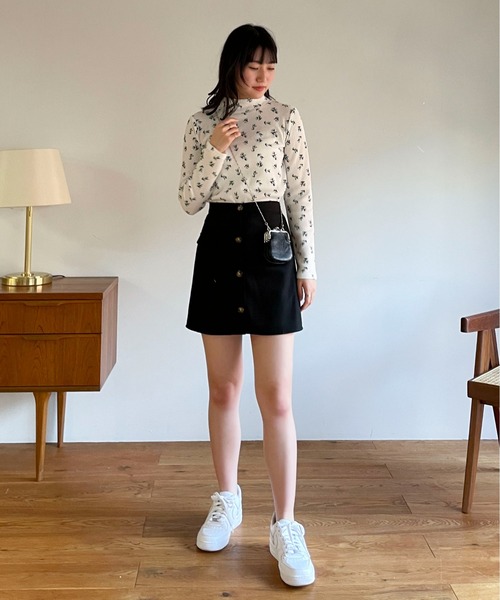 EPIMI E'PIMMY(エピミエピミー)の「フラワーサーマルハイネックプルオーバー(Tシャツ/カットソー・レディース・グレー/オフホワイト・MEDIUM)」の11枚目の写真