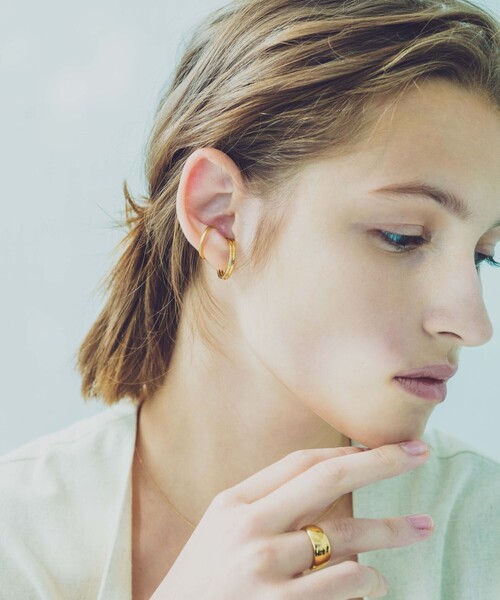 ete(エテ)の「○セットアップ ビジュー リングカフ(リング・レディース・イエローゴールド・S/M)」の3枚目の写真