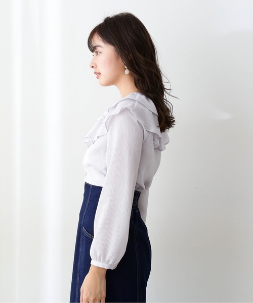 PROPORTION BODY DRESSING（プロポーションボディドレッシング）の「デコルテラッフルブラウス / 1212110201（シャツ/ブラウス・レディース・ピンク/オフホワイト/グレー・FREE）」の8枚目の写真