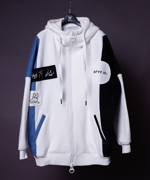 AFYF(エーエフワイエフ)の「AFYFDENIM MIX PARKA/ビッグシルエット デニムミックス パーカー(パーカー・メンズ・オフホワイト/ブラック/インディゴブルー/ダークグリーン/ホワイト系その他/ブラック系その他・FREE)」の4枚目の写真