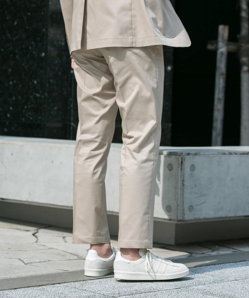 URBAN RESEARCH DOORS（アーバンリサーチドアーズ）の「LIFE STYLE TAILOR　ストレッチコットンパンツ（スーツパンツ・メンズ・ブラウン/ベージュ・46/50/44/48）」の5枚目の写真