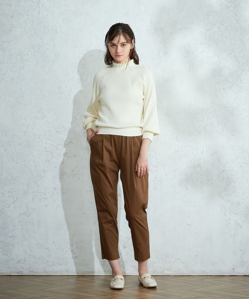 LE SOUK HOLIDAY（ルスークホリデー）の「タックテーパードパンツ（チノパンツ・レディース・ベージュ/グリーン/ブラック/ブラウン/ネイビー・M/S/L）」の9枚目の写真