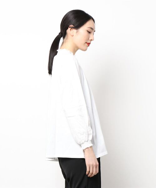 and it_（アンドイット）の「エミュラル emural コットンシャーリングカットソー（Tシャツ/カットソー・レディース・ブラック/ホワイト・M-L）」の9枚目の写真