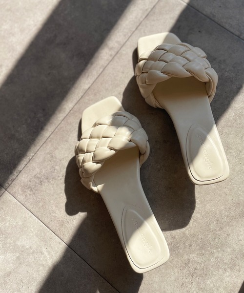 rectangle（レクタングル）の「キルティングサンダル（サンダル・レディース・アイボリー/ブラック/グリーン・LARGE/MEDIUM/SMALL）」の2枚目の写真