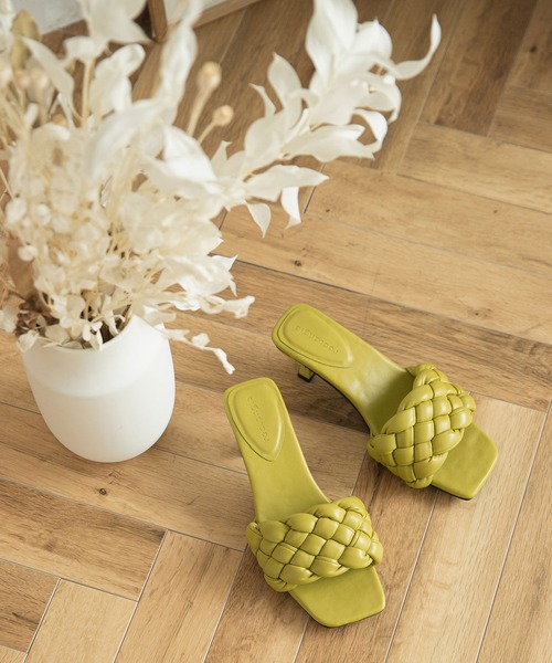 rectangle（レクタングル）の「キルティングサンダル（サンダル・レディース・アイボリー/ブラック/グリーン・LARGE/MEDIUM/SMALL）」の5枚目の写真