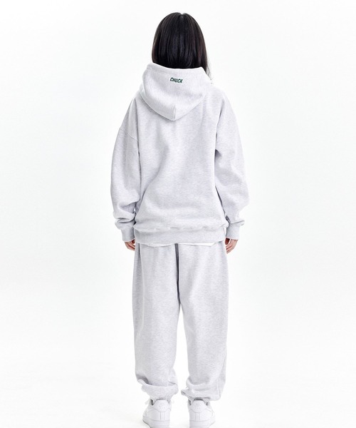 CHUCK（チャック）の「【UNISEX】CHUCK／SIGNATURE LOGO フーディー  2274328（パーカー・レディース・ライトグレー/クリーム・SMALL/MEDIUM/LARGE）」の10枚目の写真