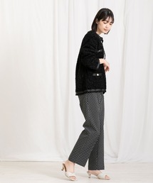 Torrazzo Donna（トラッゾドンナ）の「ツイードノーカラー
