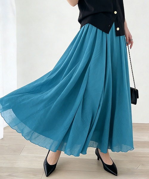 Doux Belle（ドゥーベル）の「ドレープを楽しむフレアロングスカート（スカート・レディース・ホワイト/ライトグレー/ライトブルー/ブラック/パープル/ネイビー/ブラウン/サックスブルー/グリーン/アクア/イエロー/グレイッシュブルー/ブルー/ラベンダー/ライトグリーン/セージグリーン/サーモンピンク/ライトピンク/オートミール/ベージュ/Brick/ダークグレー/イエローゴールド/オレンジ/レッドパープル/ダークブルー/プラム/ダークブラウン/レッド/ワインレッド/ダークパープル/グレイッシュベージュ/カーキ/ブルーグリーン/スモークピンク/ダークグリーン/ローズ/マジェンタ・MEDIUM/LARGE）」の20枚目の写真