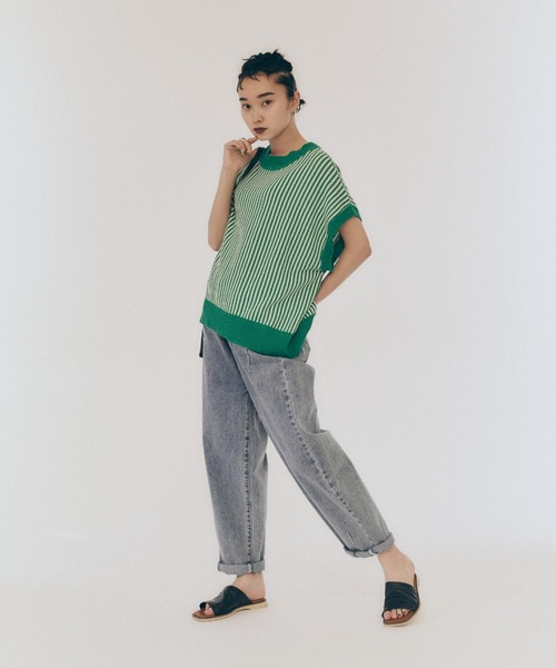 manana suerte（マニャーナスエルテ）の「バックリボンストライプニット（ベスト・レディース・ブラック/レッド/グリーン・FREE）」の16枚目の写真