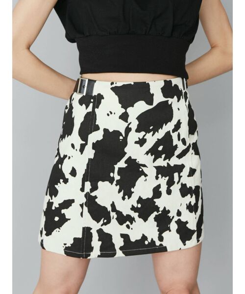 EVRIS（エヴリス）の「サイドベルトツイルミニスカート（スカート・レディース・ブラック/パープル/その他1・SMALL/MEDIUM）」の3枚目の写真