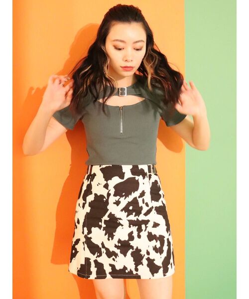 EVRIS（エヴリス）の「サイドベルトツイルミニスカート（スカート・レディース・ブラック/パープル/その他1・SMALL/MEDIUM）」の21枚目の写真