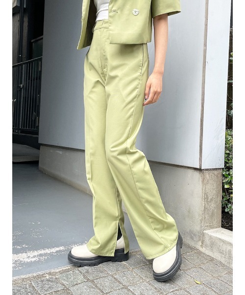 ENVYM(アンビー)の「スリットスラックスPT(スラックス・レディース・ベージュ/グリーン/ブラック・S/M)」の12枚目の写真
