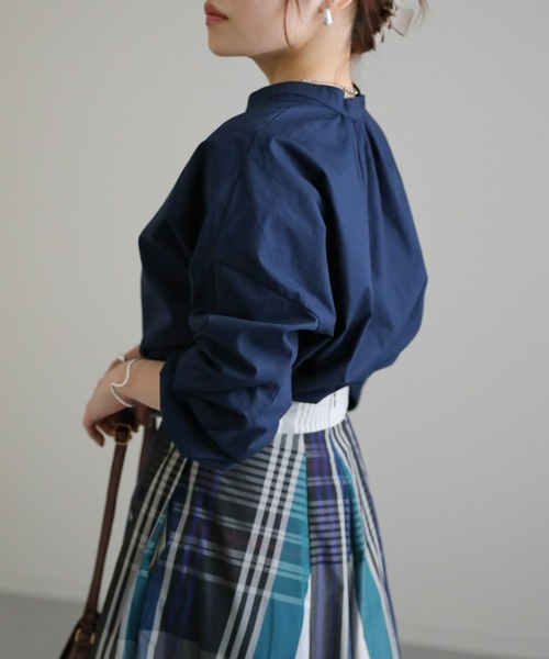 sakishimatokyo(サキシマトーキョー)の「ポイントパールブラウス(シャツ/ブラウス・レディース・ホワイト/ブラック/ネイビー/ライトベージュ/ライトグリーン・FREE)」の15枚目の写真