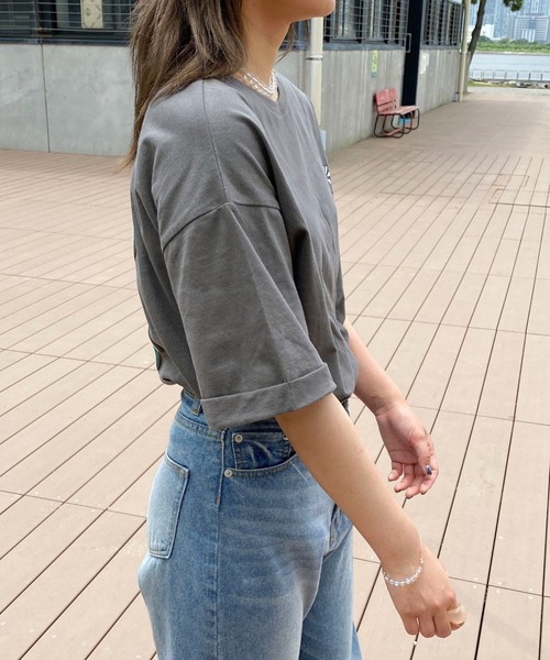PairPair(ペアペア)の「ロールアップ発泡プリントTEE(ユニセックス)(Tシャツ/カットソー・メンズ・チャコールグレー/オフホワイト/グレイッシュブルー・MEDIUM/LARGE)」の11枚目の写真