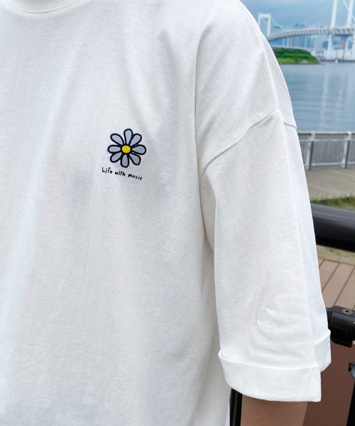 PairPair(ペアペア)の「ロールアップ発泡プリントTEE(ユニセックス)(Tシャツ/カットソー・メンズ・チャコールグレー/オフホワイト/グレイッシュブルー・MEDIUM/LARGE)」の7枚目の写真