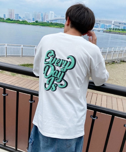 PairPair(ペアペア)の「ロールアップ発泡プリントTEE(ユニセックス)(Tシャツ/カットソー・メンズ・チャコールグレー/オフホワイト/グレイッシュブルー・MEDIUM/LARGE)」の21枚目の写真