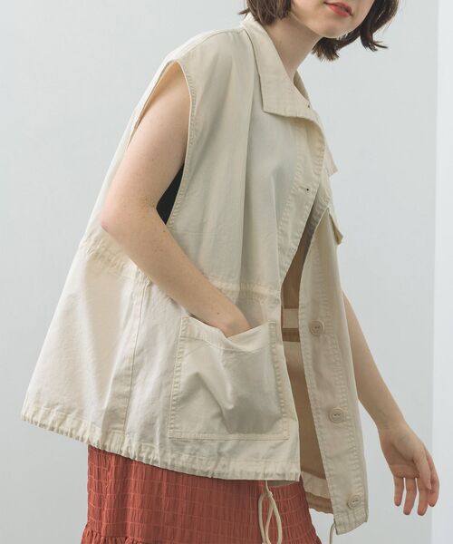 RETRO GIRL（レトロガール）の「ミリタリーベスト（その他アウター・レディース・ブラック/グリーン/アイボリー・FREE）」の2枚目の写真