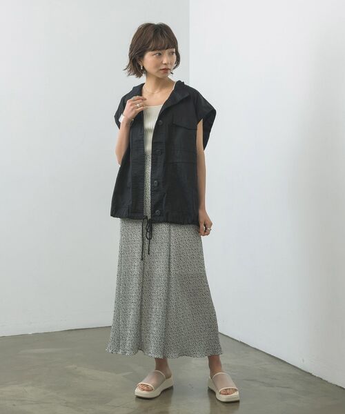 RETRO GIRL（レトロガール）の「ミリタリーベスト（その他アウター・レディース・ブラック/グリーン/アイボリー・FREE）」の12枚目の写真