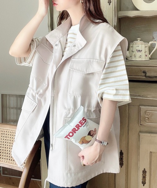 moment+(モーメントプラス)の「【累計販売枚数1万枚突破!】スタンドカラーミリタリーベスト(ベスト・レディース・ブラック/カーキ/アイボリー・M)」の8枚目の写真