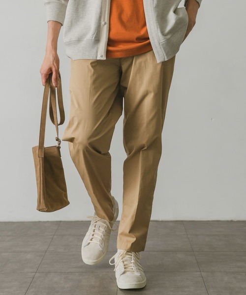 URBAN RESEARCH DOORS（アーバンリサーチドアーズ）の「スリムテーパードパンツ（その他パンツ・メンズ・ベージュ/ブラック/カーキ・SMALL/MEDIUM/LARGE）」の21枚目の写真
