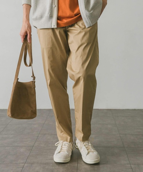 URBAN RESEARCH DOORS（アーバンリサーチドアーズ）の「スリムテーパードパンツ（その他パンツ・メンズ・ベージュ/ブラック/カーキ・SMALL/MEDIUM/LARGE）」の13枚目の写真