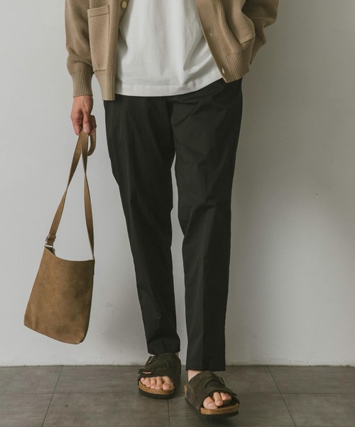 URBAN RESEARCH DOORS（アーバンリサーチドアーズ）の「スリムテーパードパンツ（その他パンツ・メンズ・ベージュ/ブラック/カーキ・SMALL/MEDIUM/LARGE）」の14枚目の写真