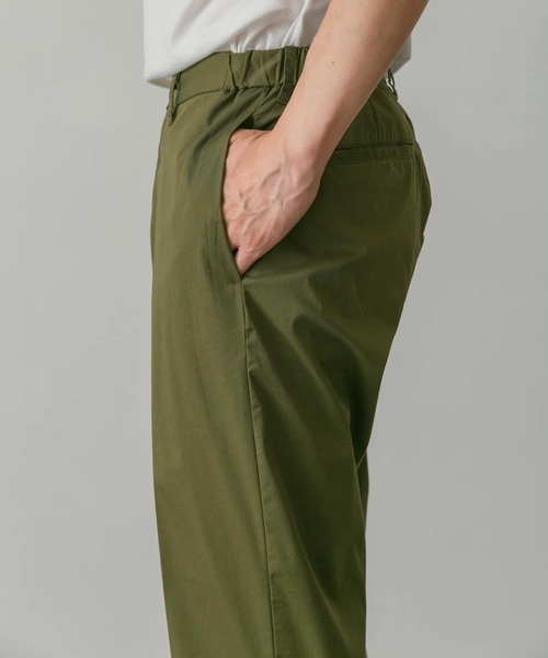 URBAN RESEARCH DOORS（アーバンリサーチドアーズ）の「スリムテーパードパンツ（その他パンツ・メンズ・ベージュ/ブラック/カーキ・SMALL/MEDIUM/LARGE）」の16枚目の写真