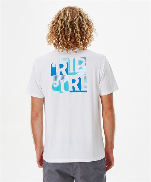rip curl(リップカール)の「【RIPCURL(リップカール)】SURF REVIVAL BOXED TEE/バックプリント半袖ロゴTシャツ(Tシャツ/カットソー・メンズ・ホワイト系その他/チャコール・SMALL/MEDIUM/LARGE/X-LARGE/X-SMALL)」の1枚目の写真