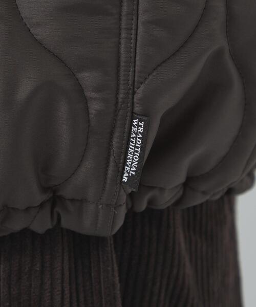 Traditional Weatherwear（トラディショナルウェザーウェア）の「【別注】＜Traditional Weatherwear＞キルティング ジャケット（その他アウター・メンズ・オリーブ/ダークグレー・40/38）」の6枚目の写真