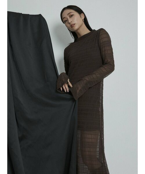EMODA（エモダ）の「フレアロングワンピース（ワンピース・レディース・ブラック/ブラウン・FREE）」の16枚目の写真