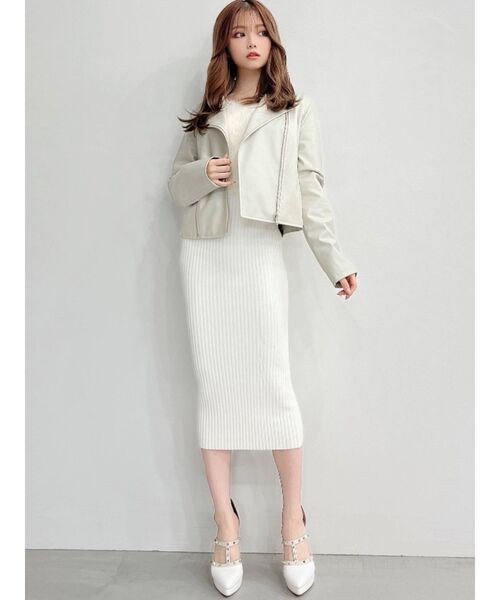 RESEXXY(リゼクシー)の「シャギーミディニットワンピース(ワンピース・レディース・ホワイト/ブラック/ベージュ/ピンク・FREE)」の12枚目の写真