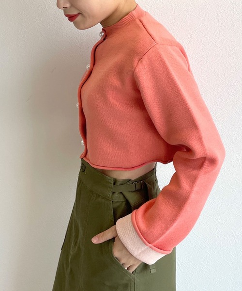 w closet（ダブルクローゼット）の「ショートクルーネックカーディガン（カーディガン/ボレロ・レディース・レッド/ブラック/ブルー/グリーン/レッド系その他/オフホワイト・FREE）」の9枚目の写真