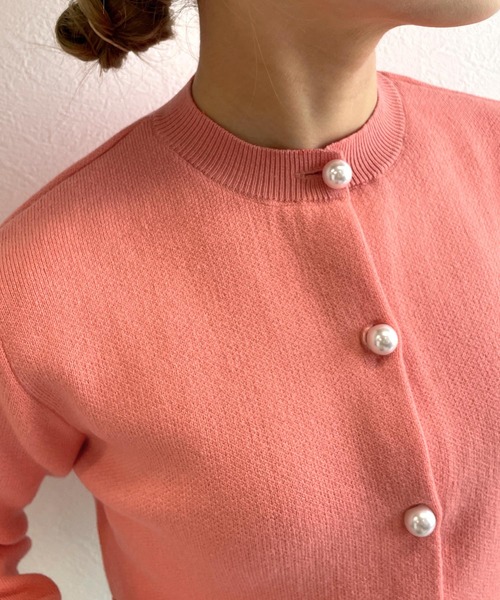 w closet（ダブルクローゼット）の「ショートクルーネックカーディガン（カーディガン/ボレロ・レディース・レッド/ブラック/ブルー/グリーン/レッド系その他/オフホワイト・FREE）」の12枚目の写真