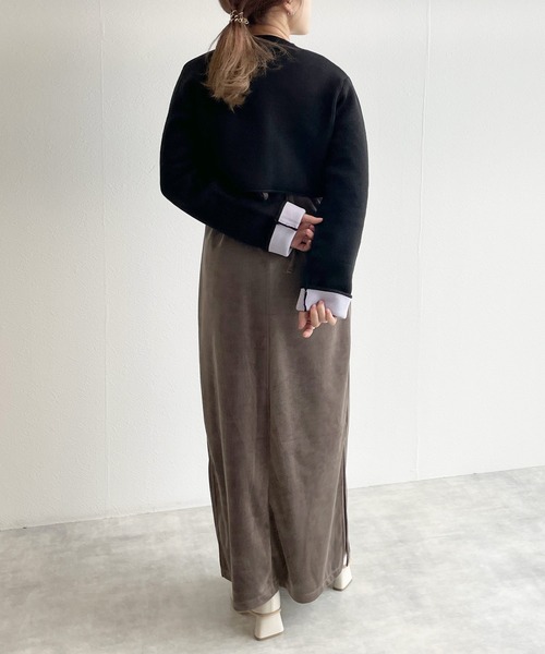 w closet（ダブルクローゼット）の「ショートクルーネックカーディガン（カーディガン/ボレロ・レディース・レッド/ブラック/ブルー/グリーン/レッド系その他/オフホワイト・FREE）」の21枚目の写真