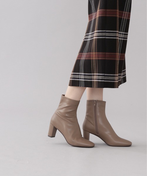 JILL by JILL STUART(ジルバイジルスチュアート)の「ミディブーツ(ブーツ・レディース・ベージュ/ブラウン/ブラック・SMALL/MEDIUM/LARGE)」の13枚目の写真