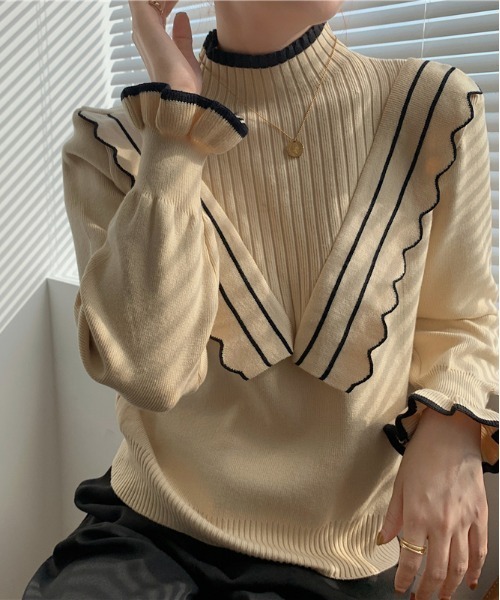 ibeul_（イベール）の「配色ラインミニフリルニット（ニット/セーター・レディース・ブラック/ベージュ・FREE）」の4枚目の写真