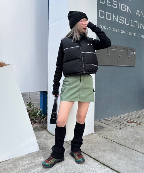 WHO'S WHO gallery（フーズフーギャラリー）の「【SLOPPY/スロッピー】Sロゴ中綿ベスト（ダウンベスト・レディース・シルバー/アイボリー/ブラック・FREE）」の8枚目の写真