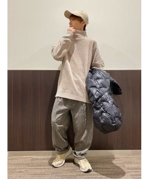 Right-on（ライトオン）の「モールタートルネックニット（ニット/セーター・メンズ・ライトグレー/オフホワイト/ブラック・L/XL/M）」の15枚目の写真