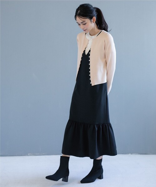 OPAQUE.CLIP（オペークドットクリップ）の「◆パール調ボタンニットカーディガン（カーディガン/ボレロ・レディース・ネイビー/ナチュラル/グレー・38）」の12枚目の写真