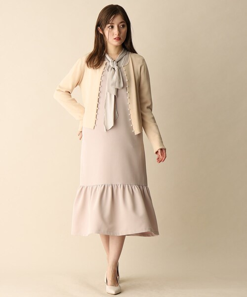 OPAQUE.CLIP（オペークドットクリップ）の「◆パール調ボタンニットカーディガン（カーディガン/ボレロ・レディース・ネイビー/ナチュラル/グレー・38）」の6枚目の写真